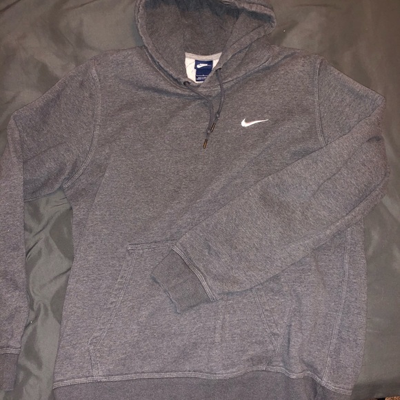 Nike Tops - GREY NIKE HOODIE SWEATSHIRT